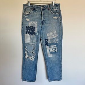 American Eagle Patched Mom Straight Jean Size 12 Regular